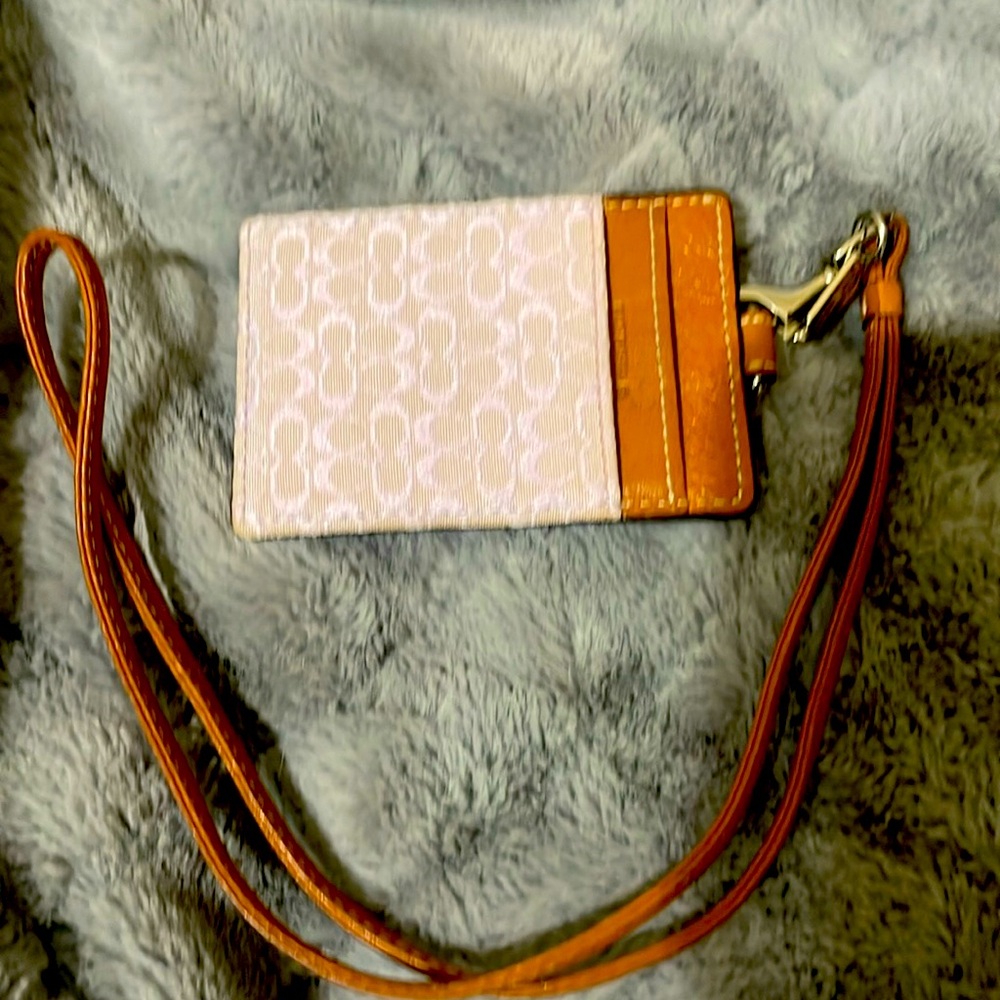 Coach Lilac wristlet - used 1x